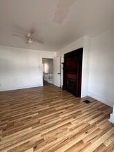 5524 Locust St in Philadelphia, PA - Building Photo - Building Photo