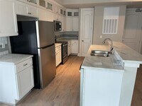 2727 Houston Ave photo'