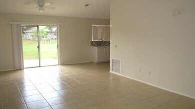 2832 SW Ann Arbor Rd in Port St. Lucie, FL - Building Photo - Building Photo