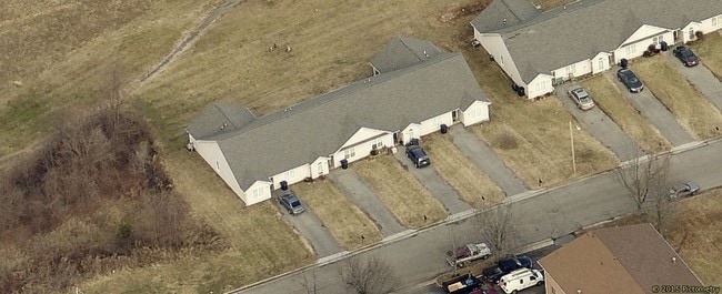 2478-2484 Tuckawana Cir NW in Roanoke, VA - Foto de edificio - Building Photo