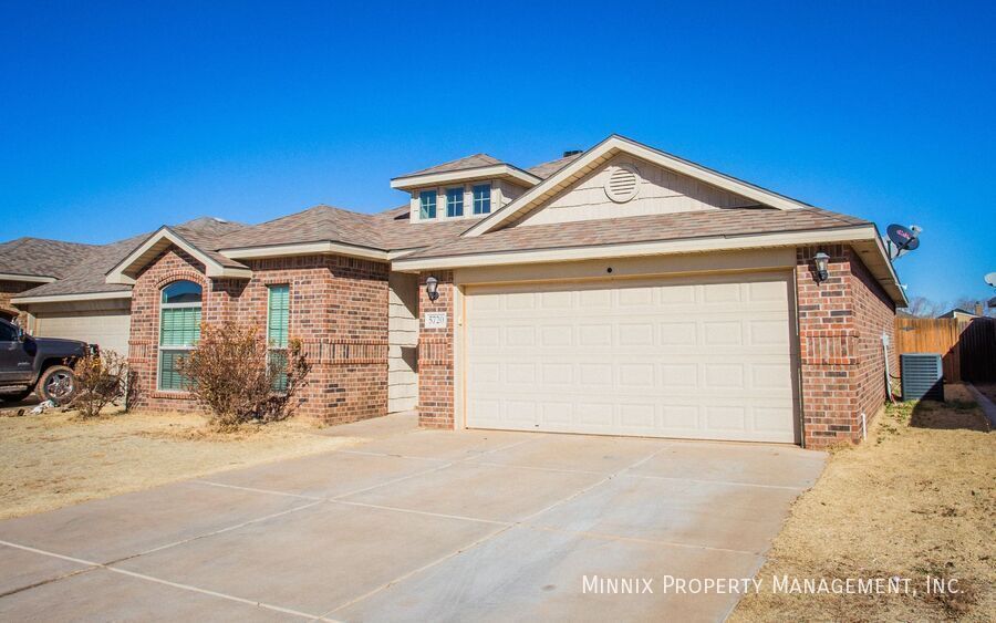 5720 110th St in Lubbock, TX - Building Photo