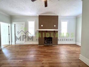 2441 Gervais St in Columbia, SC - Building Photo - Building Photo