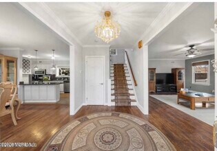 146 S Bath Ave in Long Branch, NJ - Building Photo - Building Photo