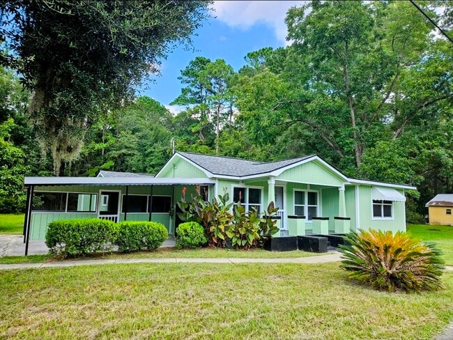 property at 140 Cherrie Murrell St