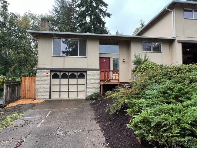 property at 295-297 Coachman Dr