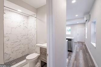 2102 South St in Philadelphia, PA - Building Photo - Building Photo