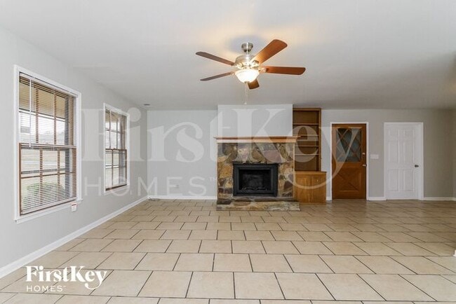 5119 Stephens Rd in Oakwood, GA - Building Photo - Building Photo