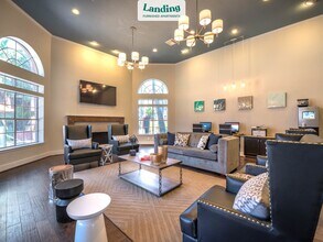 7200 Almeda Rd-Unit -719.1312091 in Houston, TX - Building Photo - Building Photo