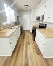 309 W Vandament Ave in Yukon, OK - Foto de edificio - Building Photo