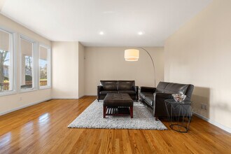 60 Havilands Ln in White Plains, NY - Building Photo - Building Photo