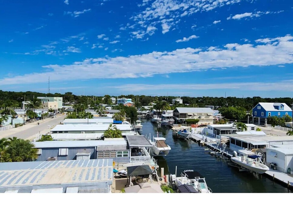 29 Pigeon Dr in Key Largo, FL - Building Photo