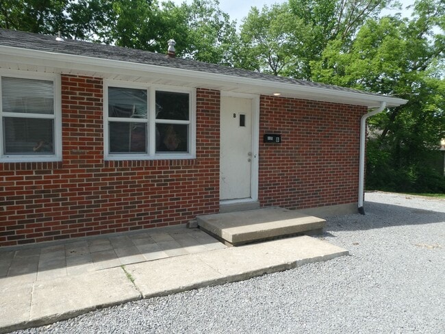 property at 305 N Ann St