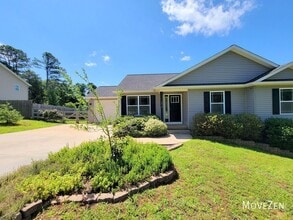 275 Scenic Ave in Campobello, SC - Foto de edificio - Building Photo