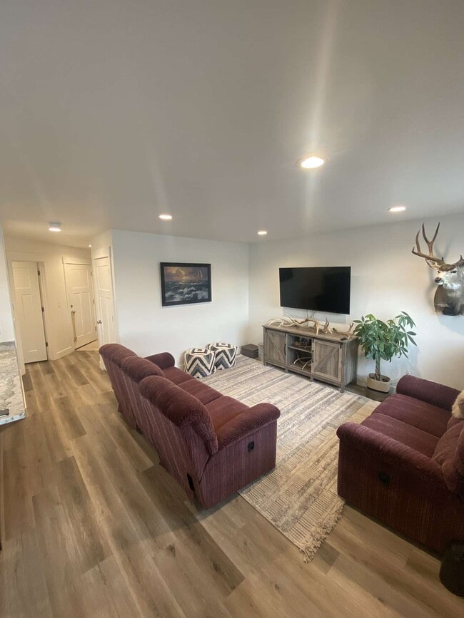 property at 546 E 625 S