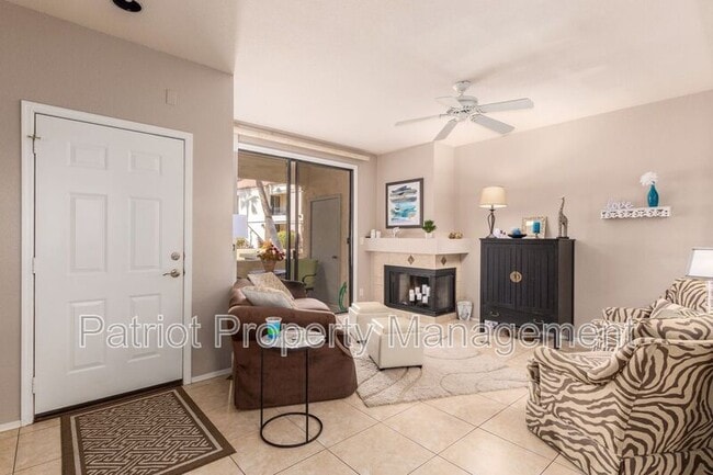 property at 9708-9708 E Vía Linda