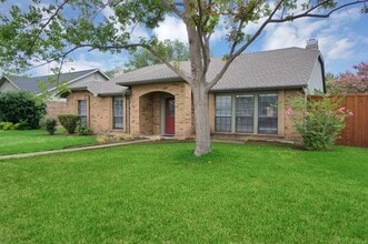 6804 Beeman Dr in Plano, TX - Building Photo - Building Photo