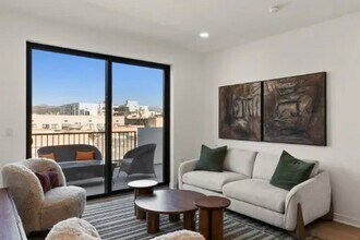 The Harper on Beverly in Los Angeles, CA - Building Photo - Building Photo