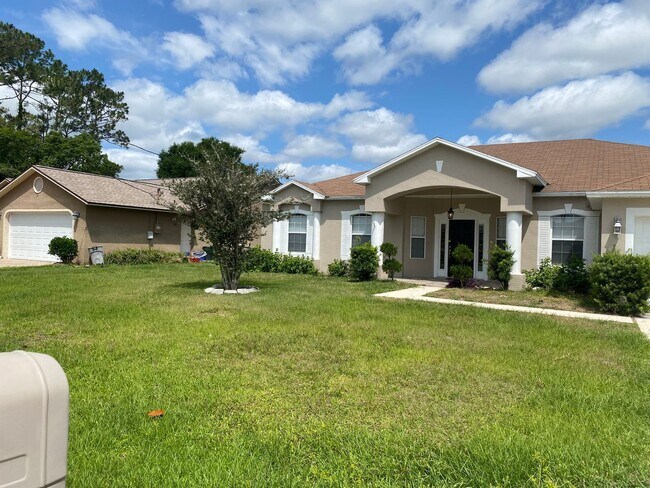 property at 83 N Lakewalk Dr