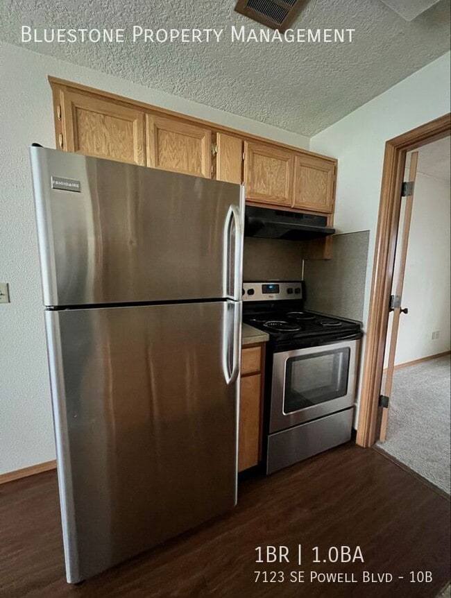 property at 7123 SE Powell Blvd