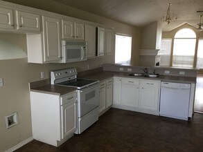 7928 Cannonwood Dr in Fort Worth, TX - Building Photo - Building Photo
