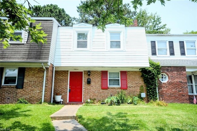 5854 E Hastings Arch in Virginia Beach, VA - Building Photo - Building Photo