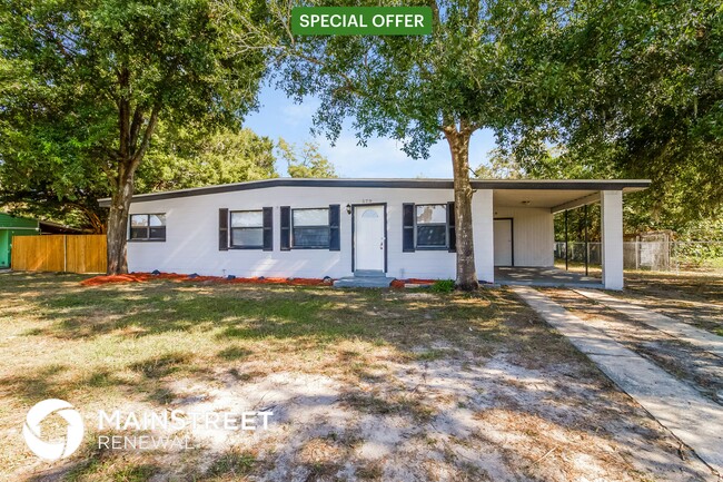 property at 579 N Lake Ave