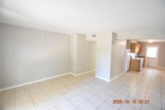 9496 84th St in Seminole, FL - Building Photo - Building Photo