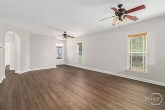 8 Chapel Pointe Cir in Savannah, GA - Building Photo - Building Photo