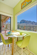 784 Cam Diestro in Oro Valley, AZ - Building Photo - Building Photo