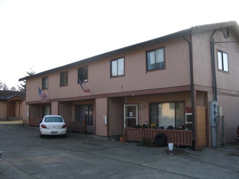 1052 SE Wilson St in Olympia, WA - Building Photo