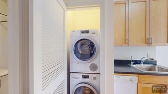 117 E 89th St in New York, NY - Building Photo