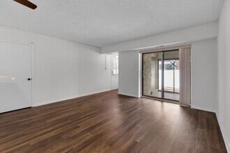 2735 Rolling Green Pl in Macungie, PA - Building Photo - Building Photo