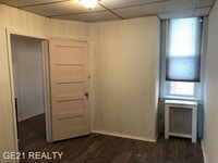 1704 Oregon Ave photo'