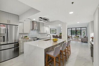 6420 Boca Del Mar Dr in Boca Raton, FL - Building Photo - Building Photo
