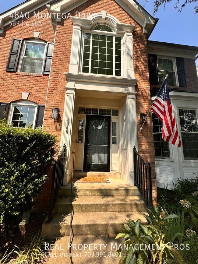 property at 4840 Montega Dr