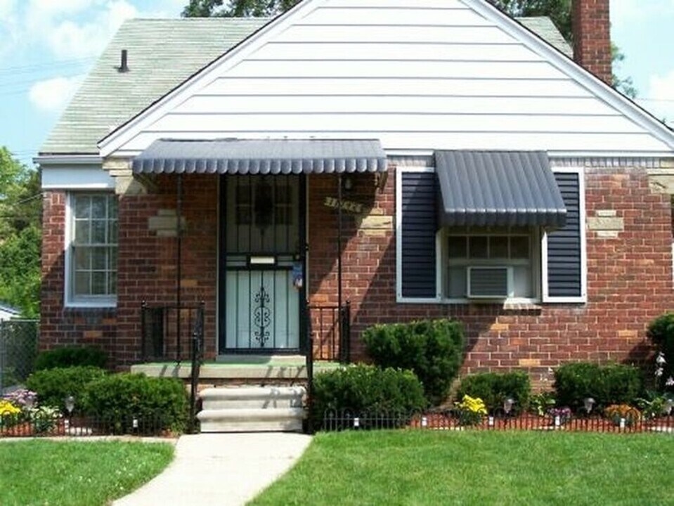11742 Beaconsfield St in Detroit, MI - Building Photo