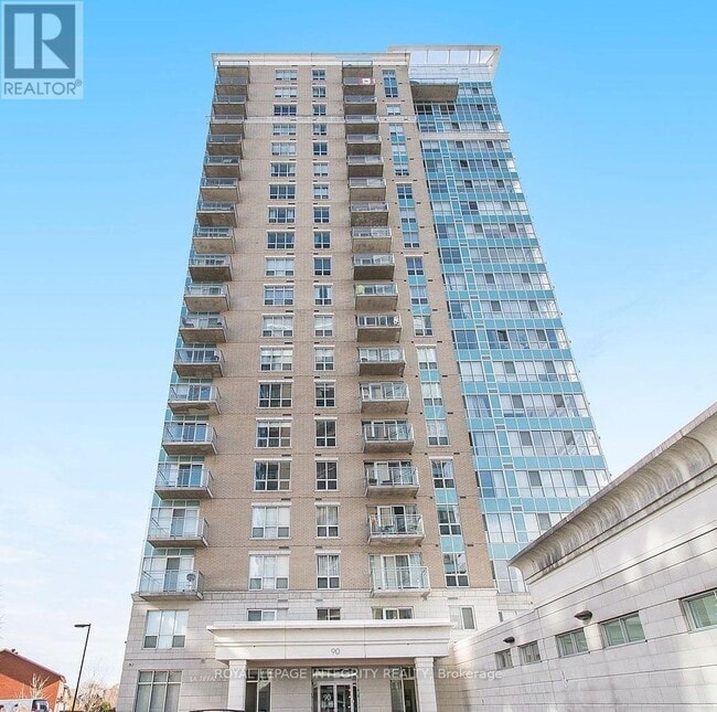 property at 90-1590 Landry St
