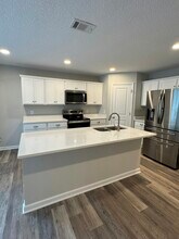 186 Hunters Point Way in Brunswick, GA - Building Photo - Building Photo