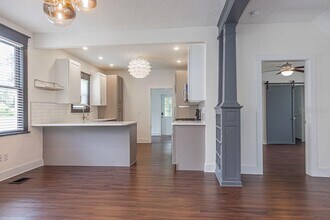 210 Luella Ct in DeLand, FL - Building Photo - Building Photo
