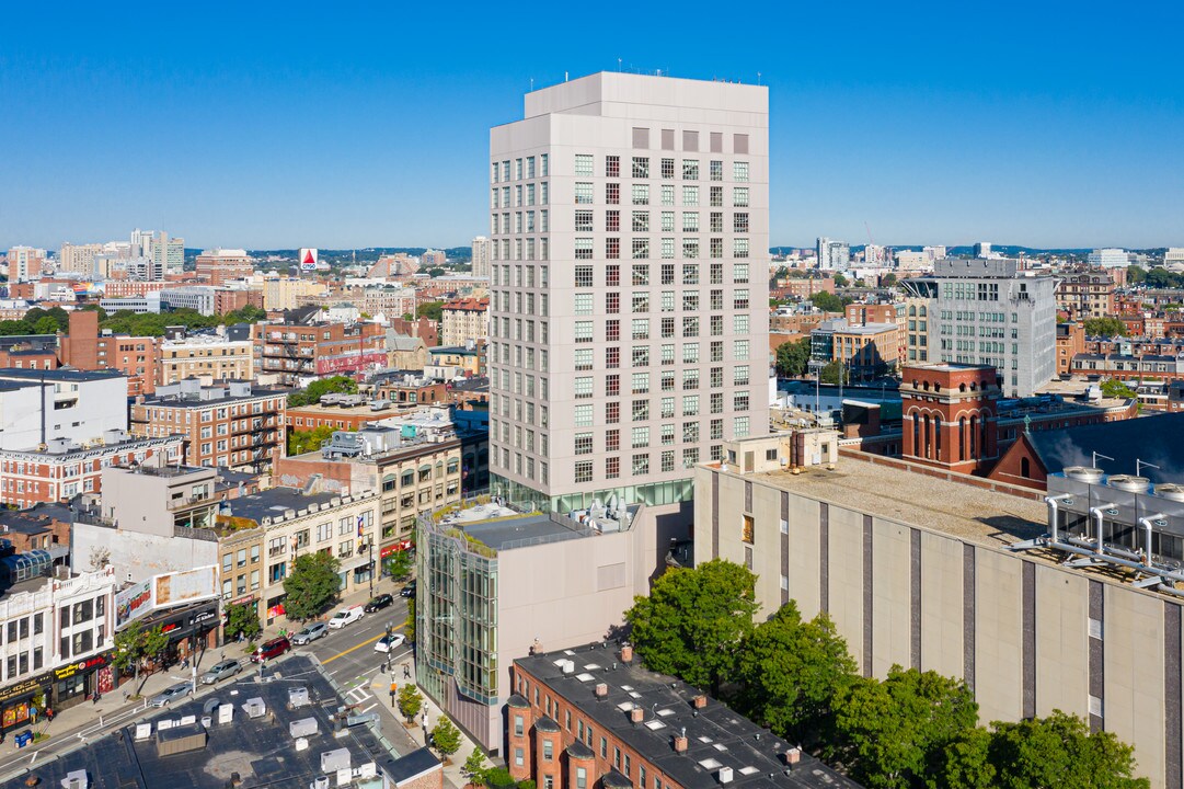 Berklee Building in Boston, MA - Foto de edificio