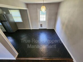 1708 E 18th St in Ada, OK - Building Photo - Building Photo