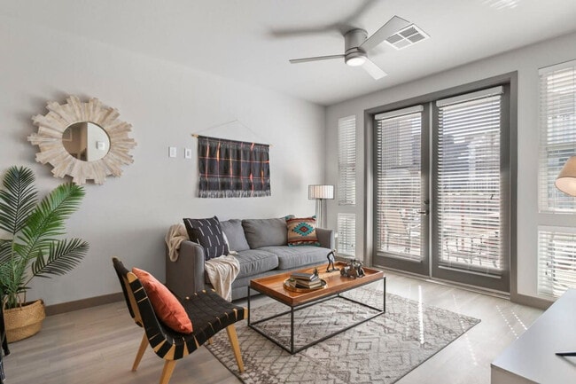 property at 400 N 2nd Ave