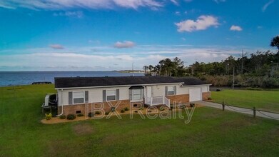 144 Edgewater Dr in Grandy, NC - Building Photo - Building Photo