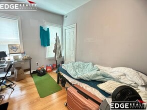 83 Newbury St in Somerville, MA - Building Photo - Building Photo