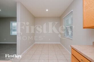 11108 Creek Haven Dr in Riverview, FL - Building Photo - Building Photo