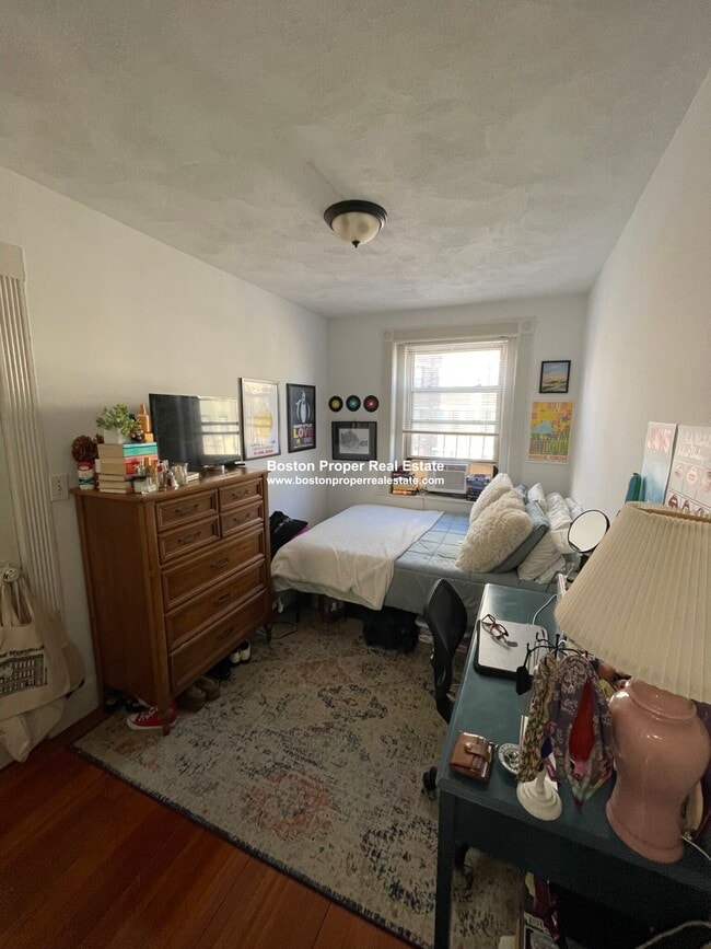 30 Peterborough St, Unit 31 in Boston, MA - Building Photo - Building Photo