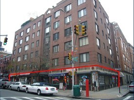 179 Grand St in New York, NY - Building Photo