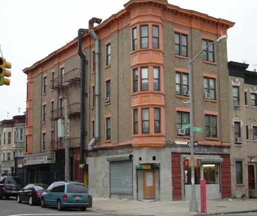 278 Albany Ave in Brooklyn, NY - Building Photo