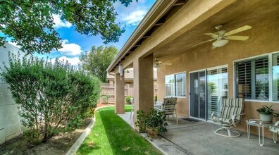 11808 Privet Pl in Bakersfield, CA - Building Photo - Building Photo