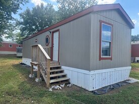 20 Co Rd 569 in Rogersville, AL - Building Photo